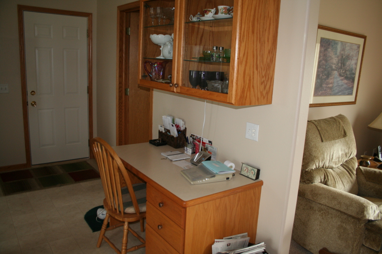 700 W 17th
