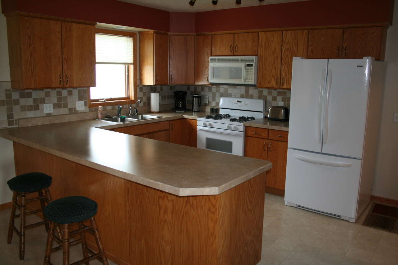 700 W 17th