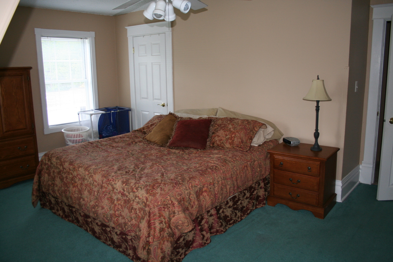 320 McCabe