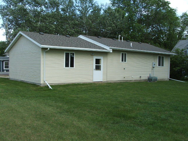 405 N 2nd