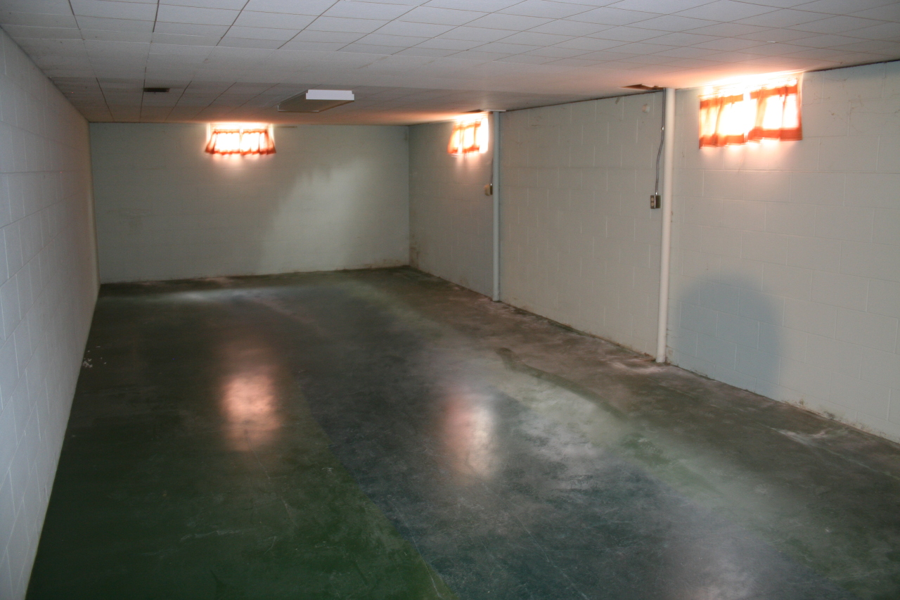 1405 E 4th Ave