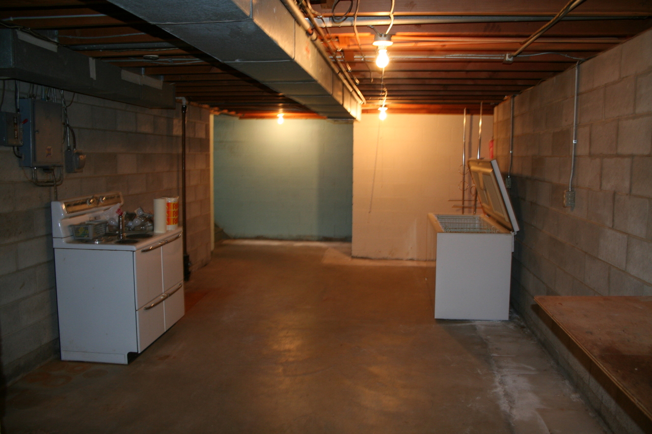 1405 E 4th Ave