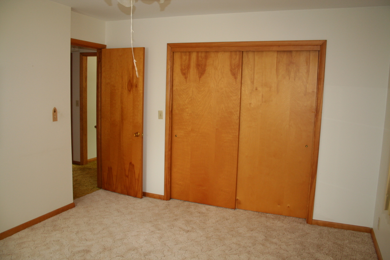 1405 E 4th Ave