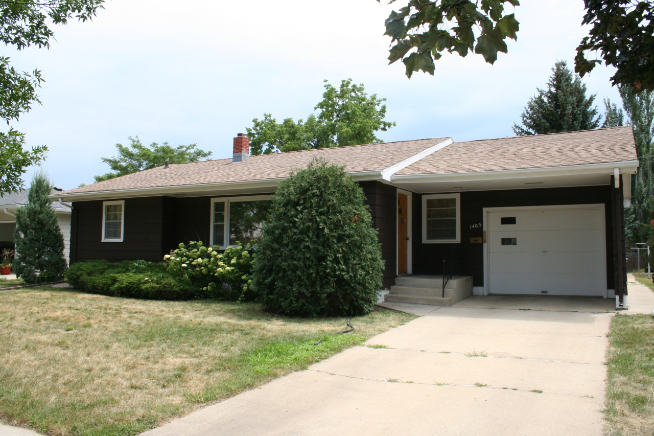 1405 E 4th Ave