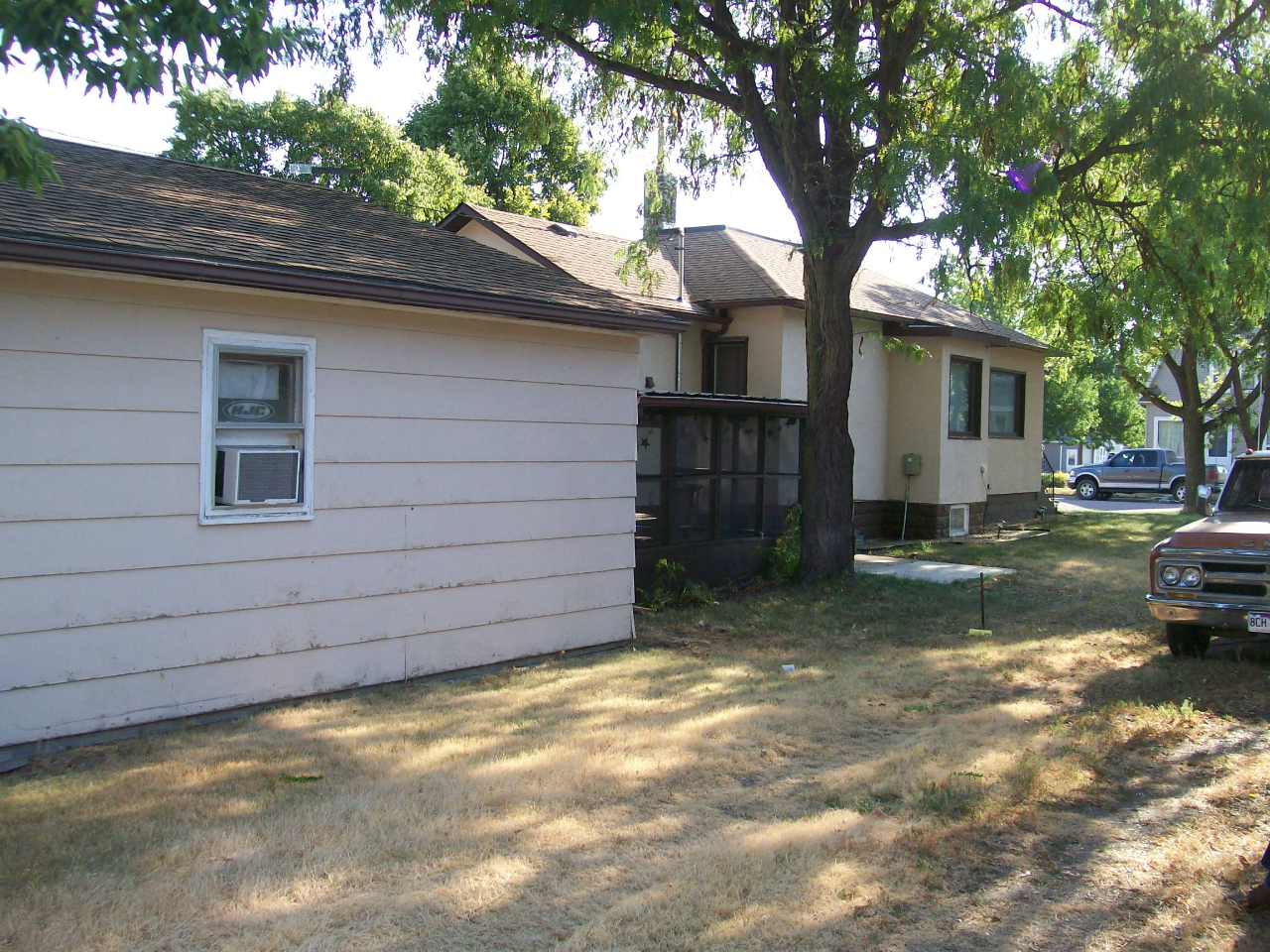 501 S Edmunds