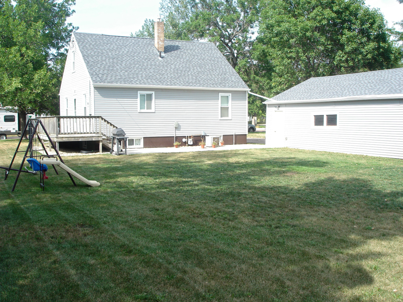 231 E Norton Ave