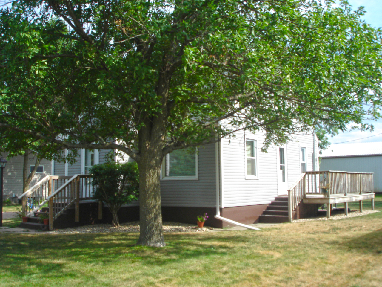 231 E Norton Ave