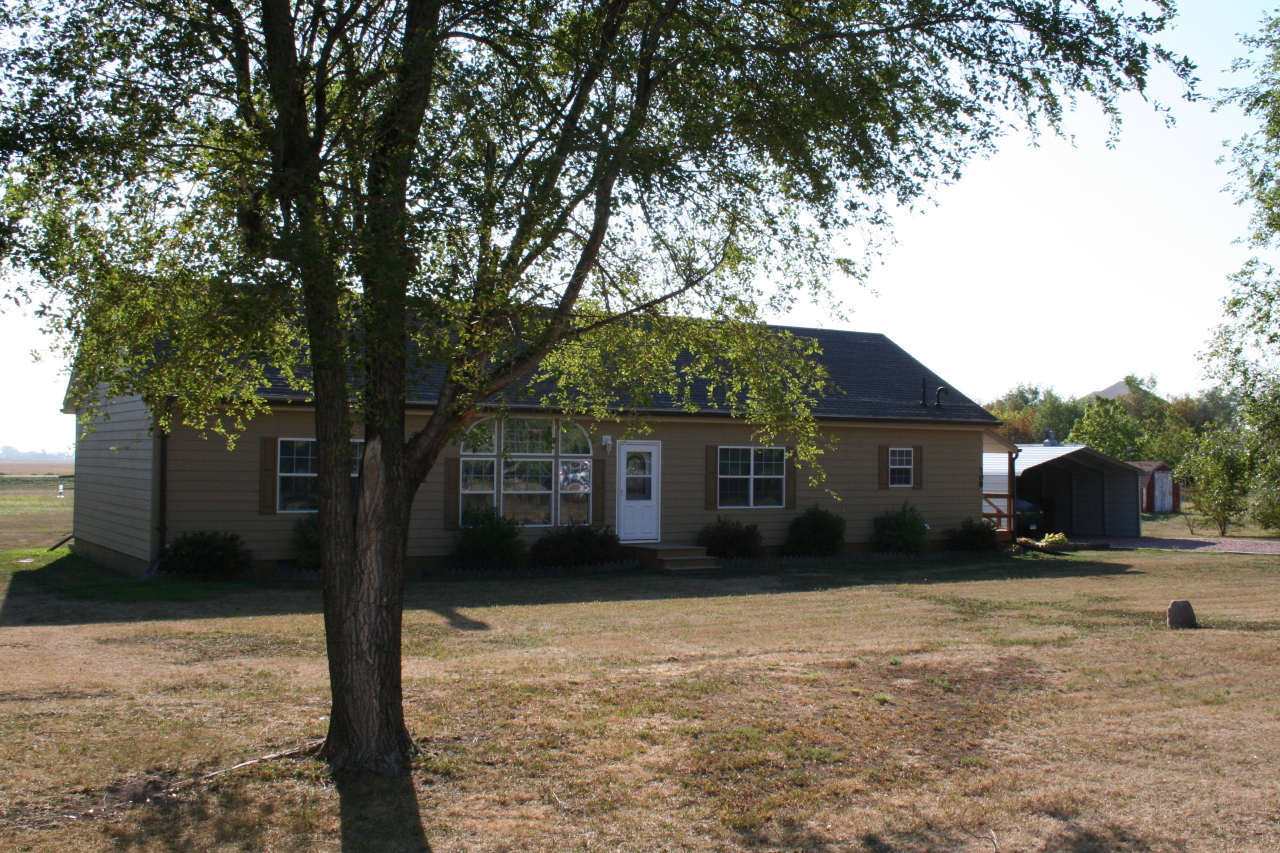 708 N Duff