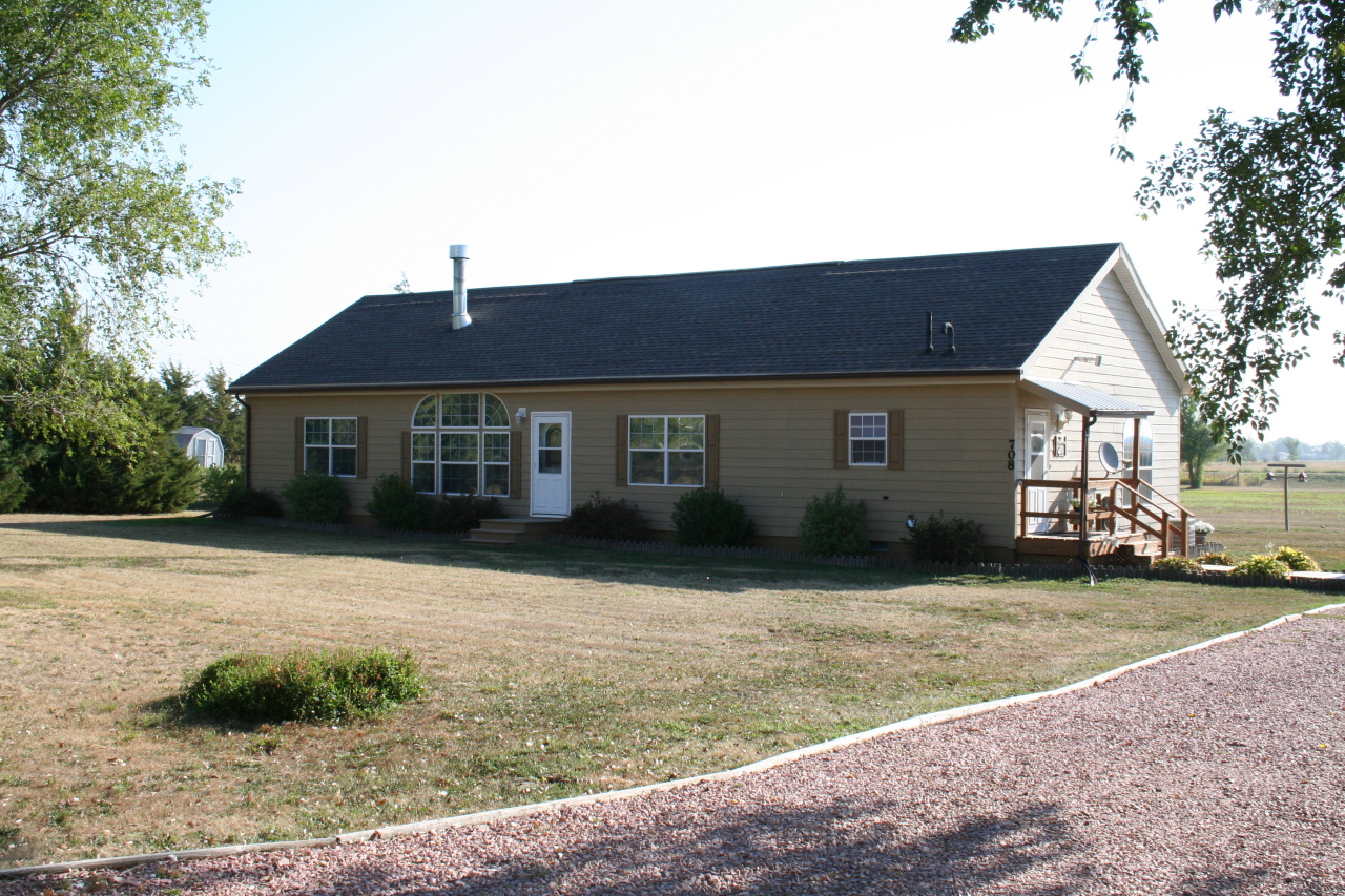 708 N Duff