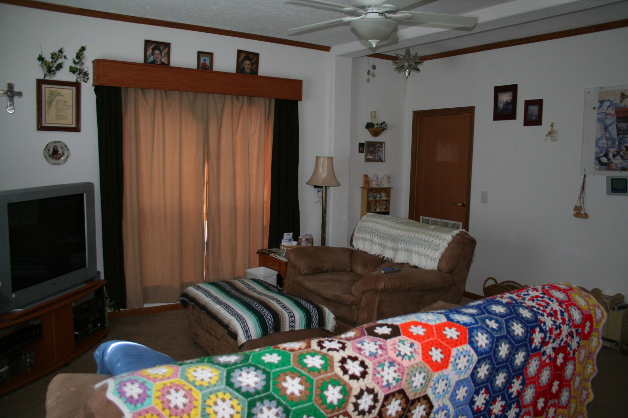 708 N Duff