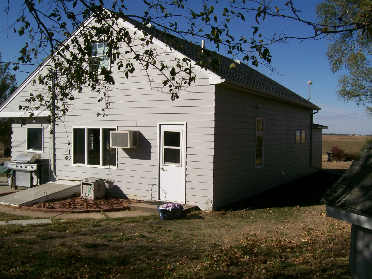 25168 416 Ave