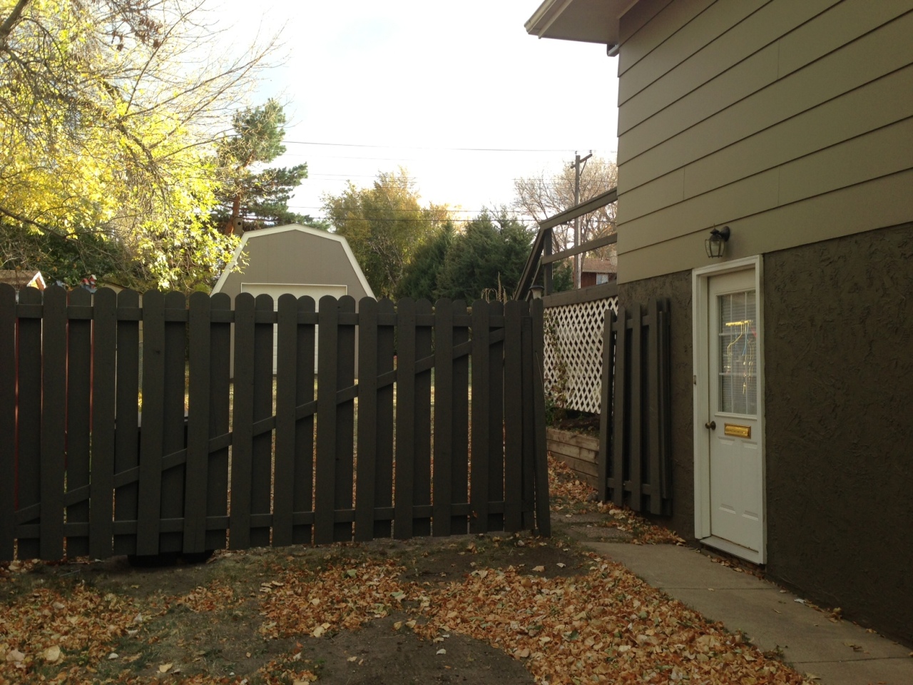 1113 W Hanson
