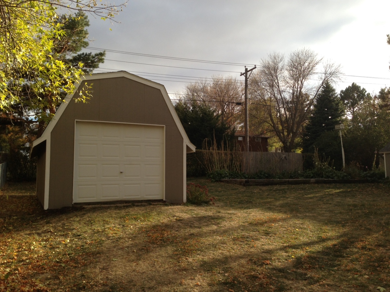 1113 W Hanson