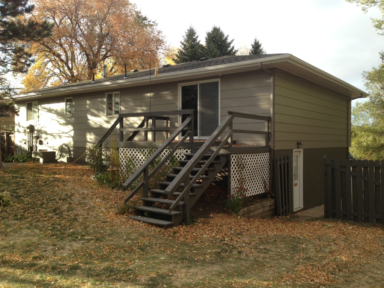 1113 W Hanson