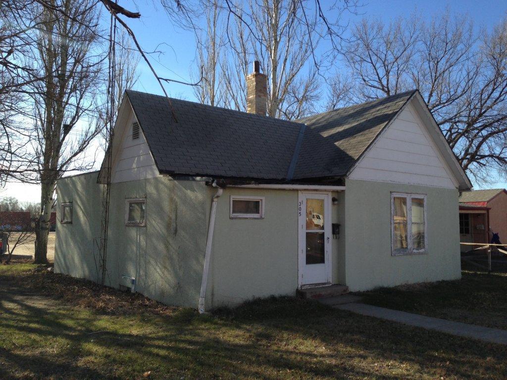 305 E Hanson Ave
