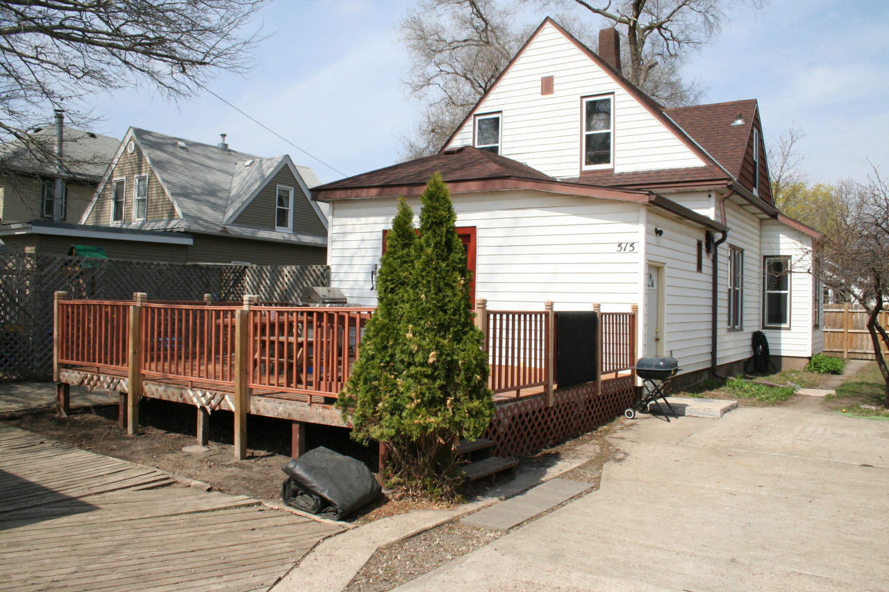 515 E 4th Ave