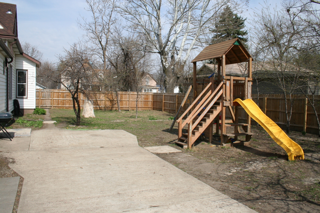 515 E 4th Ave