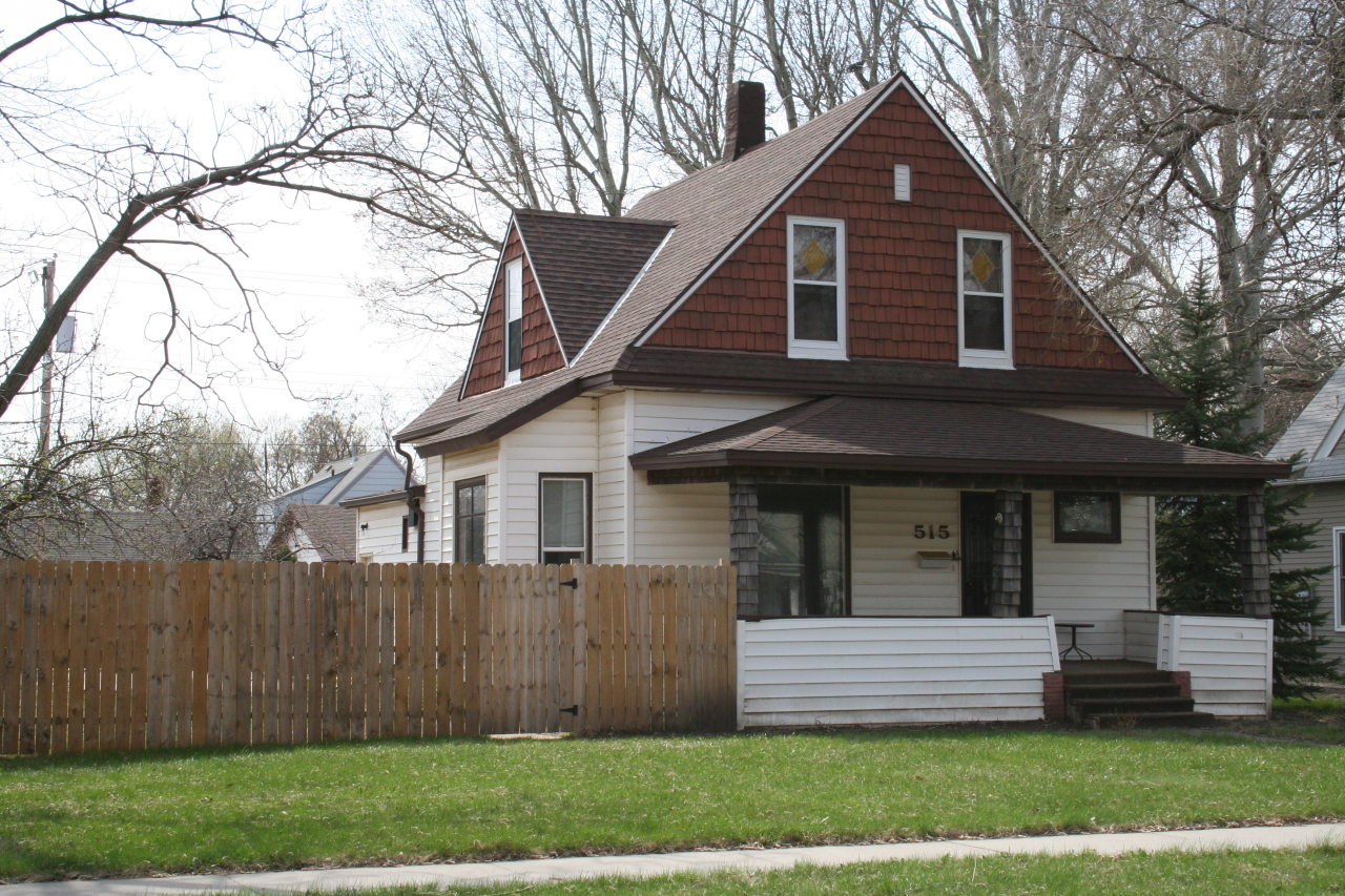 515 E 4th Ave