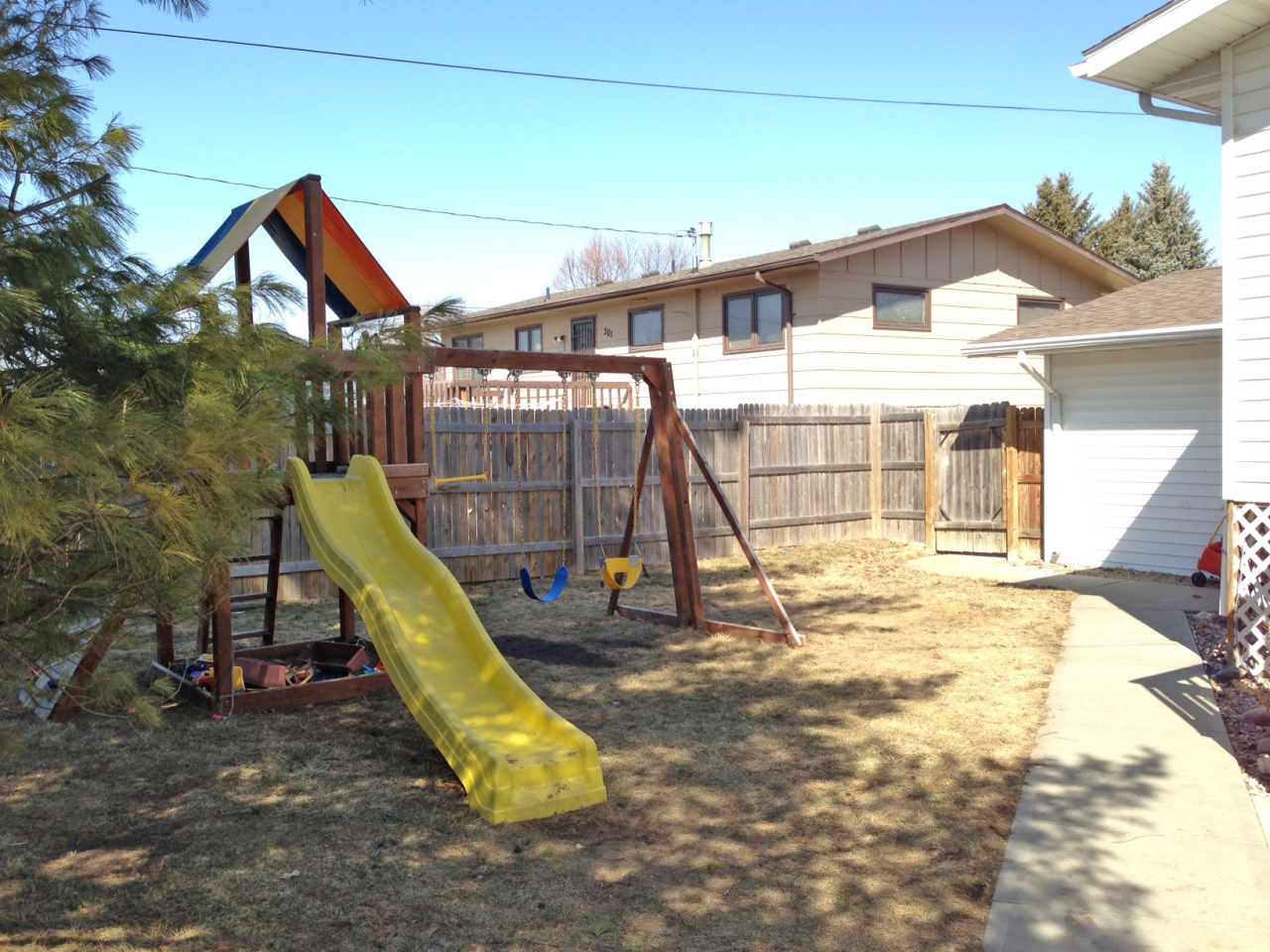 309 E 14th Ave