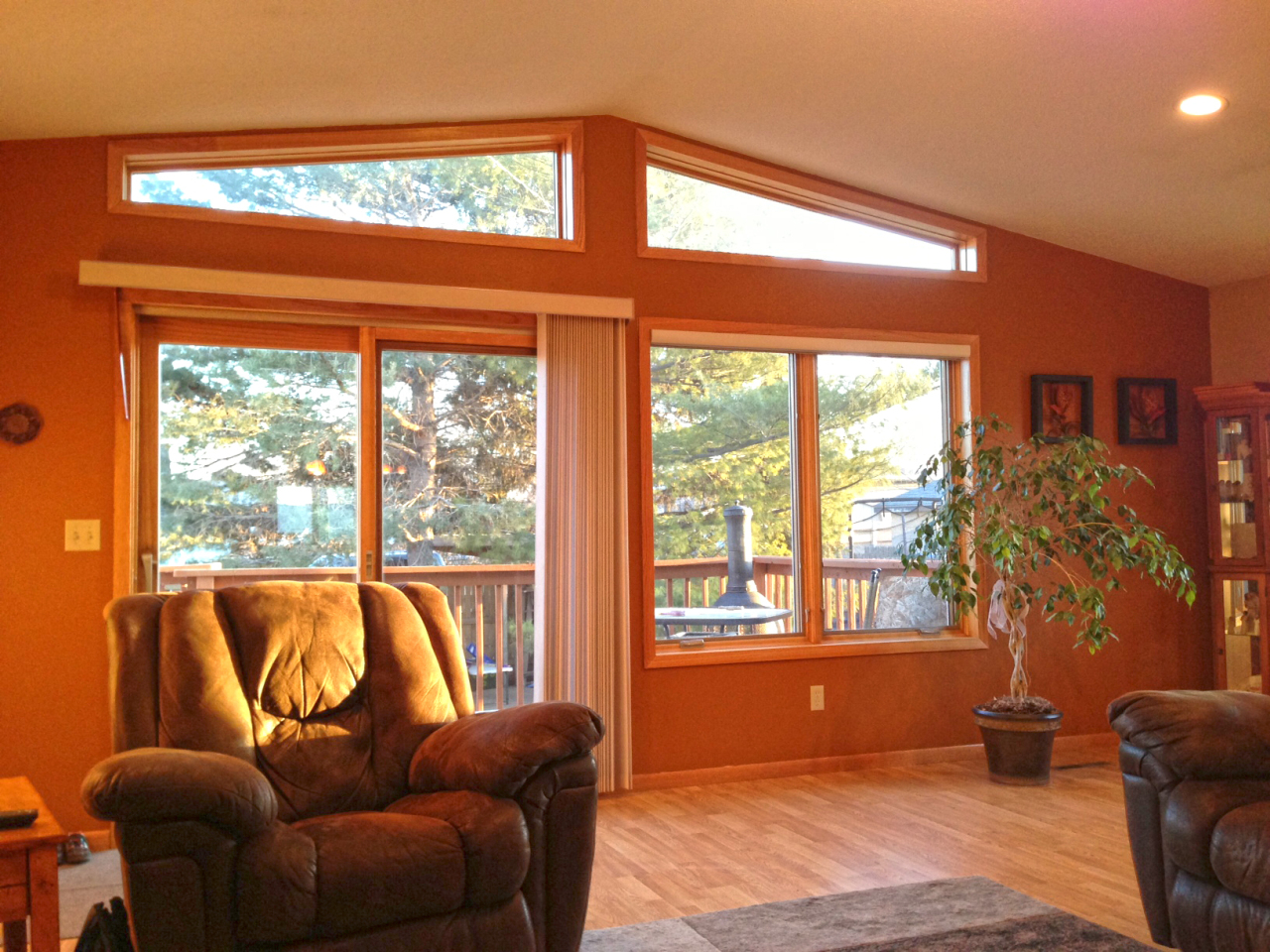 309 E 14th Ave