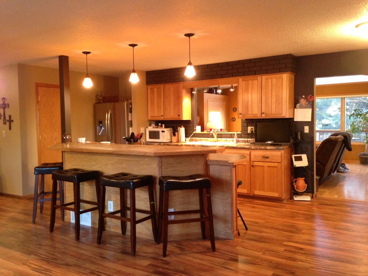 309 E 14th Ave