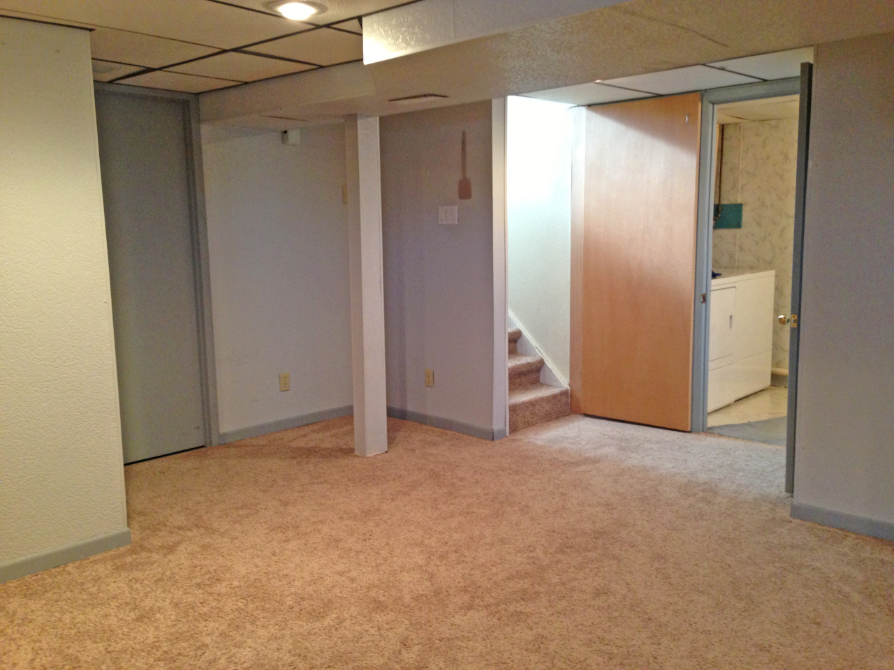 919 E 8th Ave