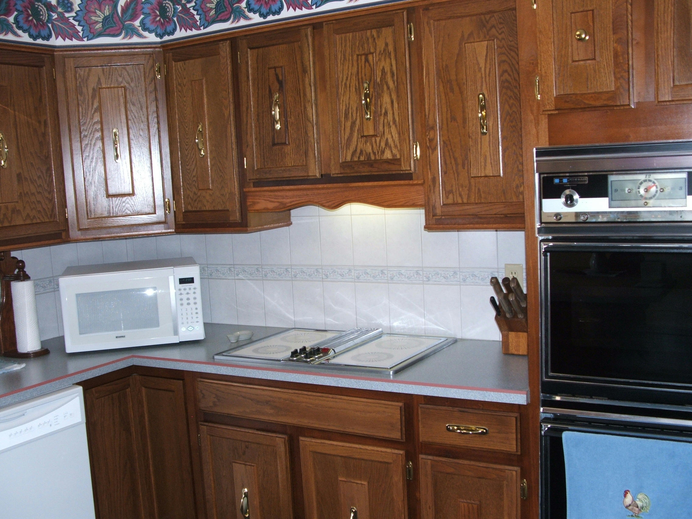 1145 Chalkstone