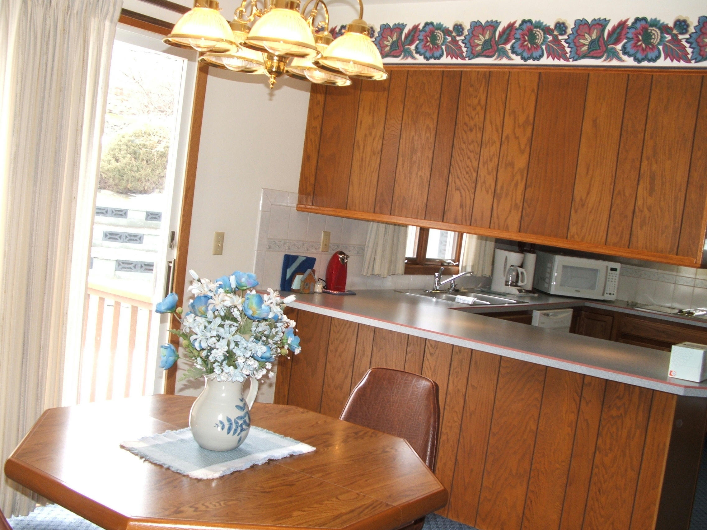 1145 Chalkstone