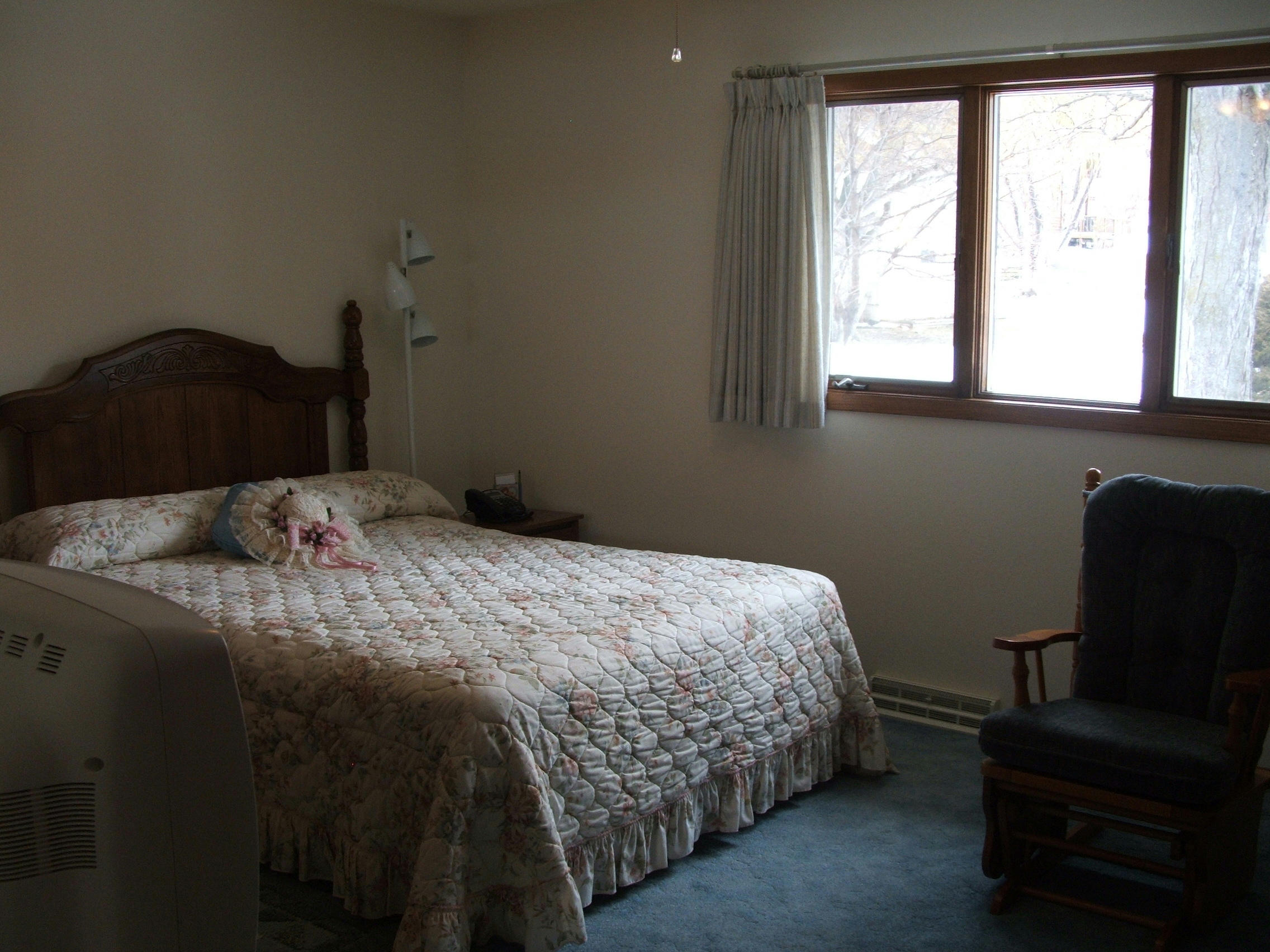 1145 Chalkstone
