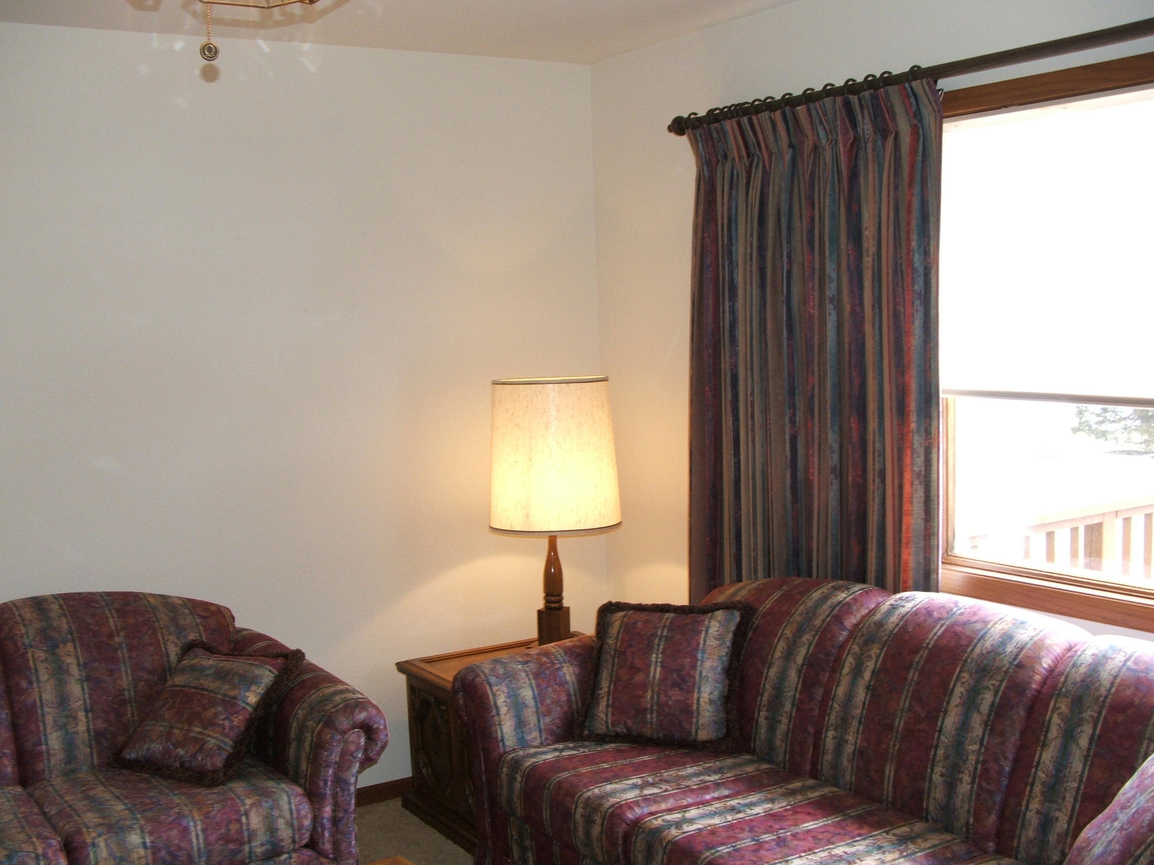 1145 Chalkstone