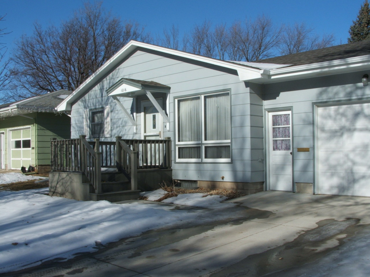 1016 Palmer Place