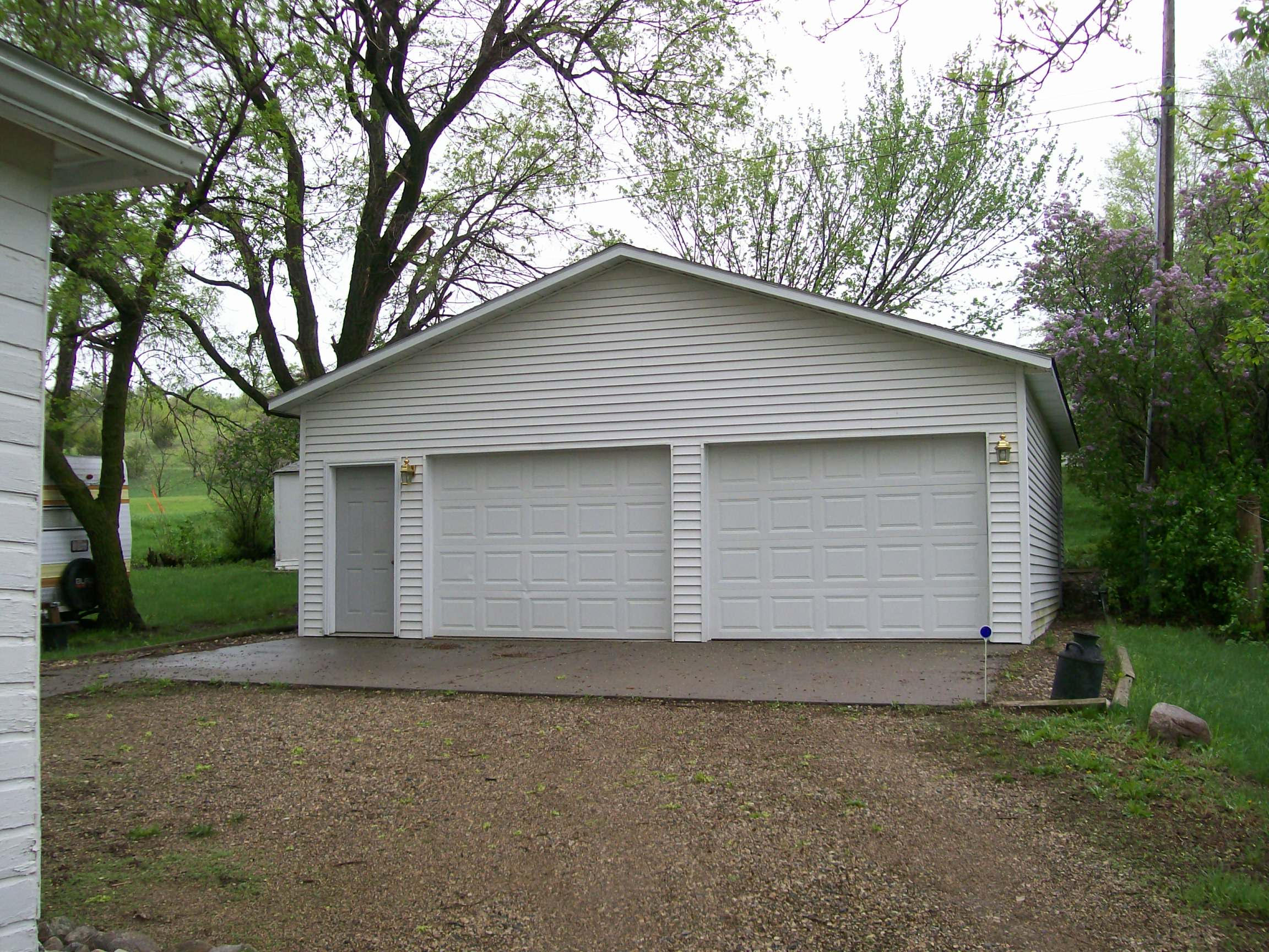 701 College Ave