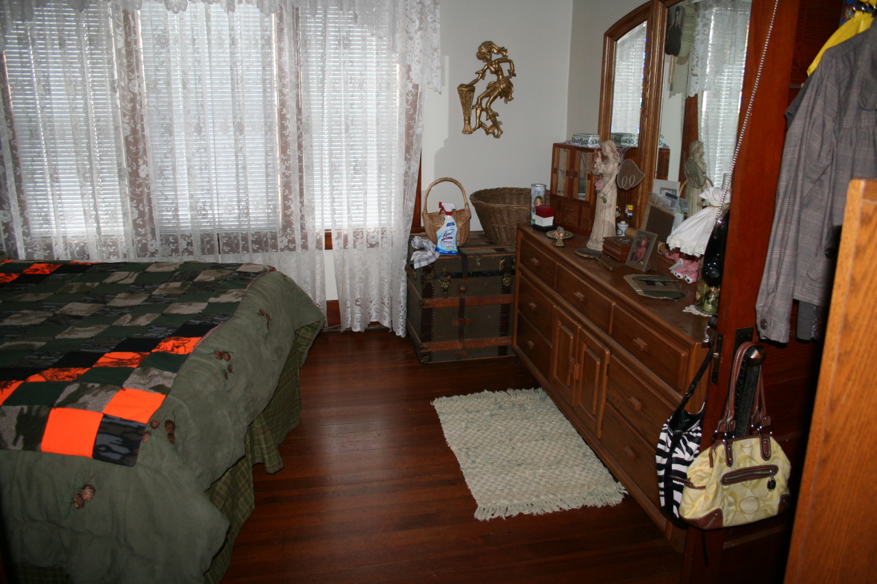 110 W Sycamore
