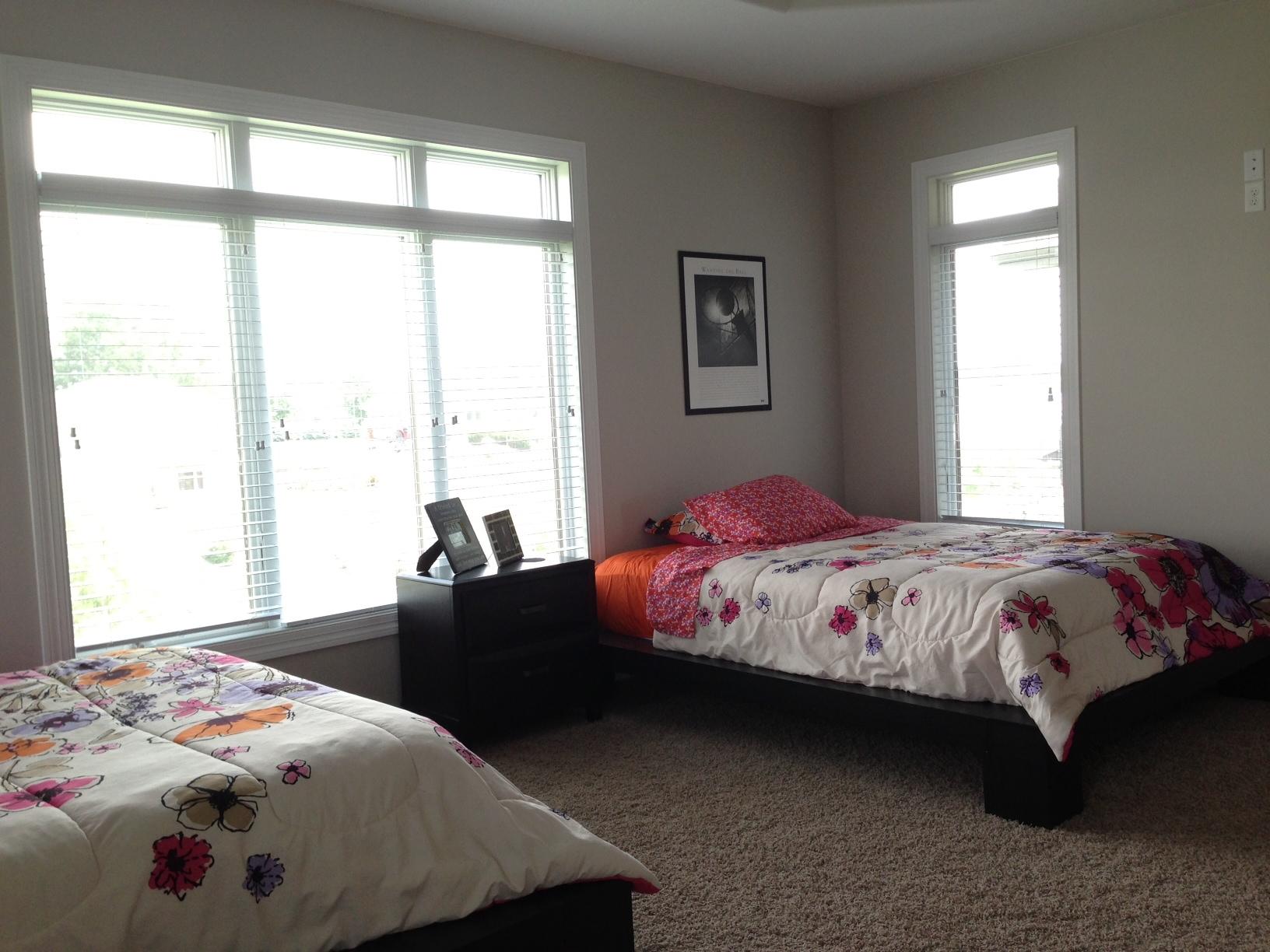 2932 Canal Cir