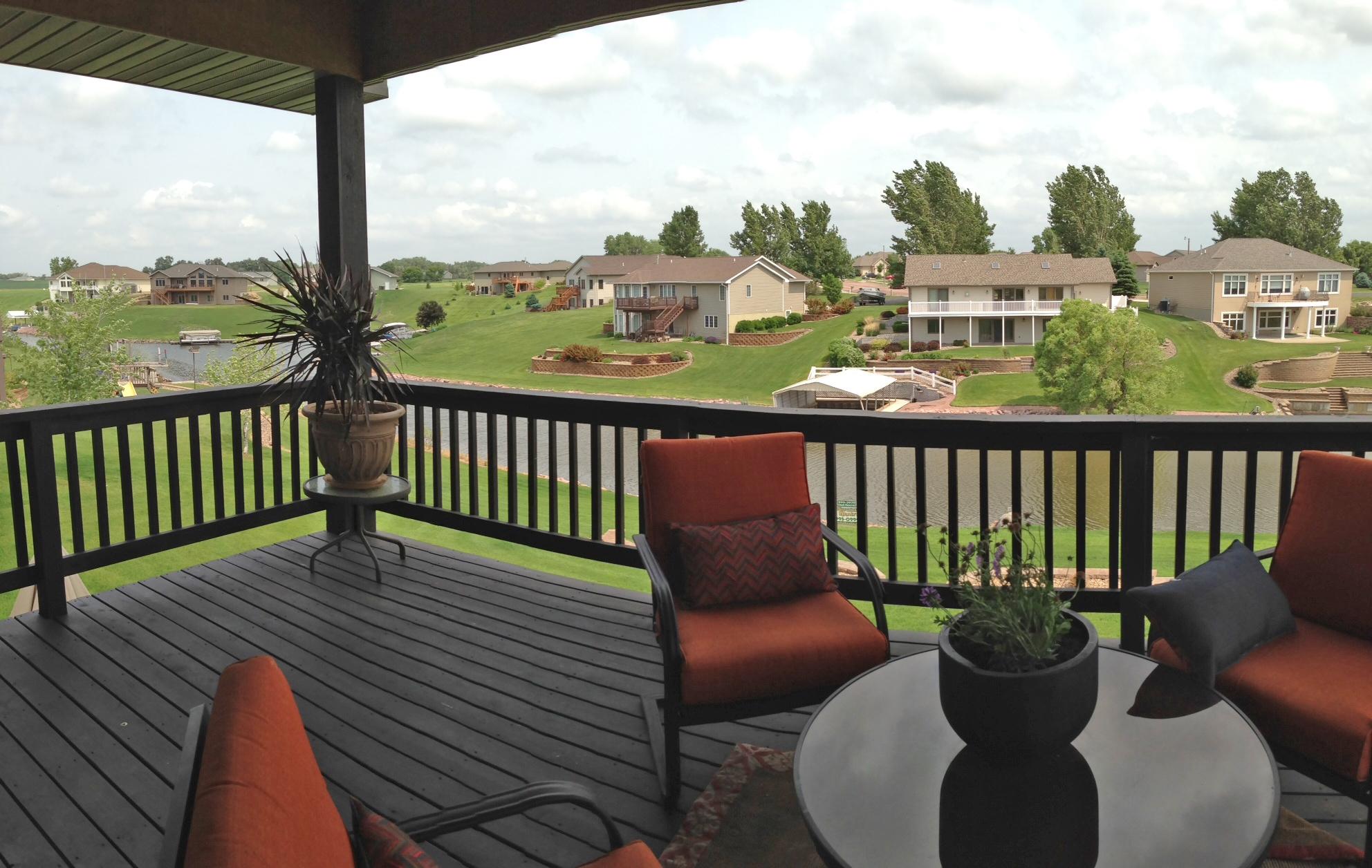 2932 Canal Cir
