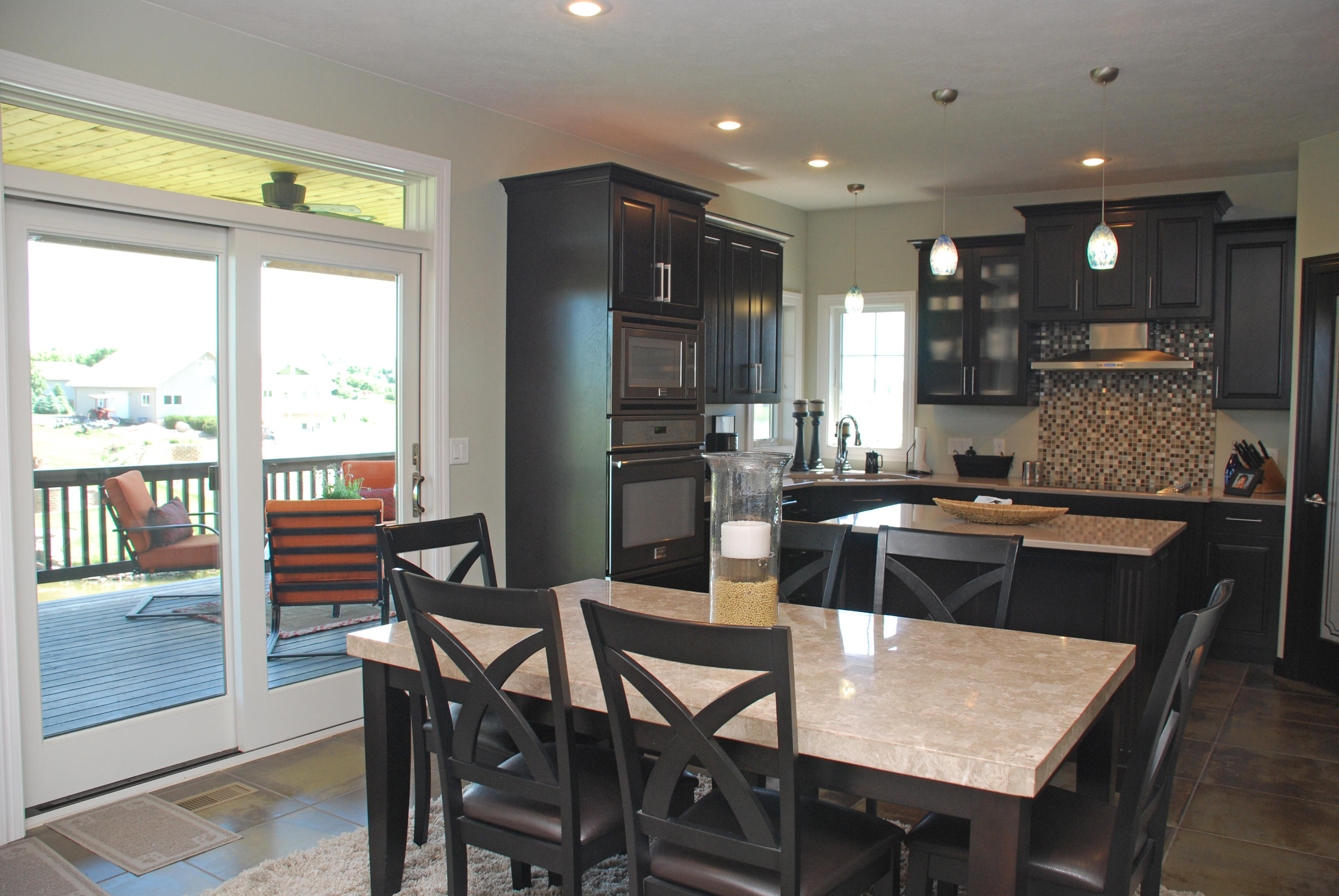 2932 Canal Cir