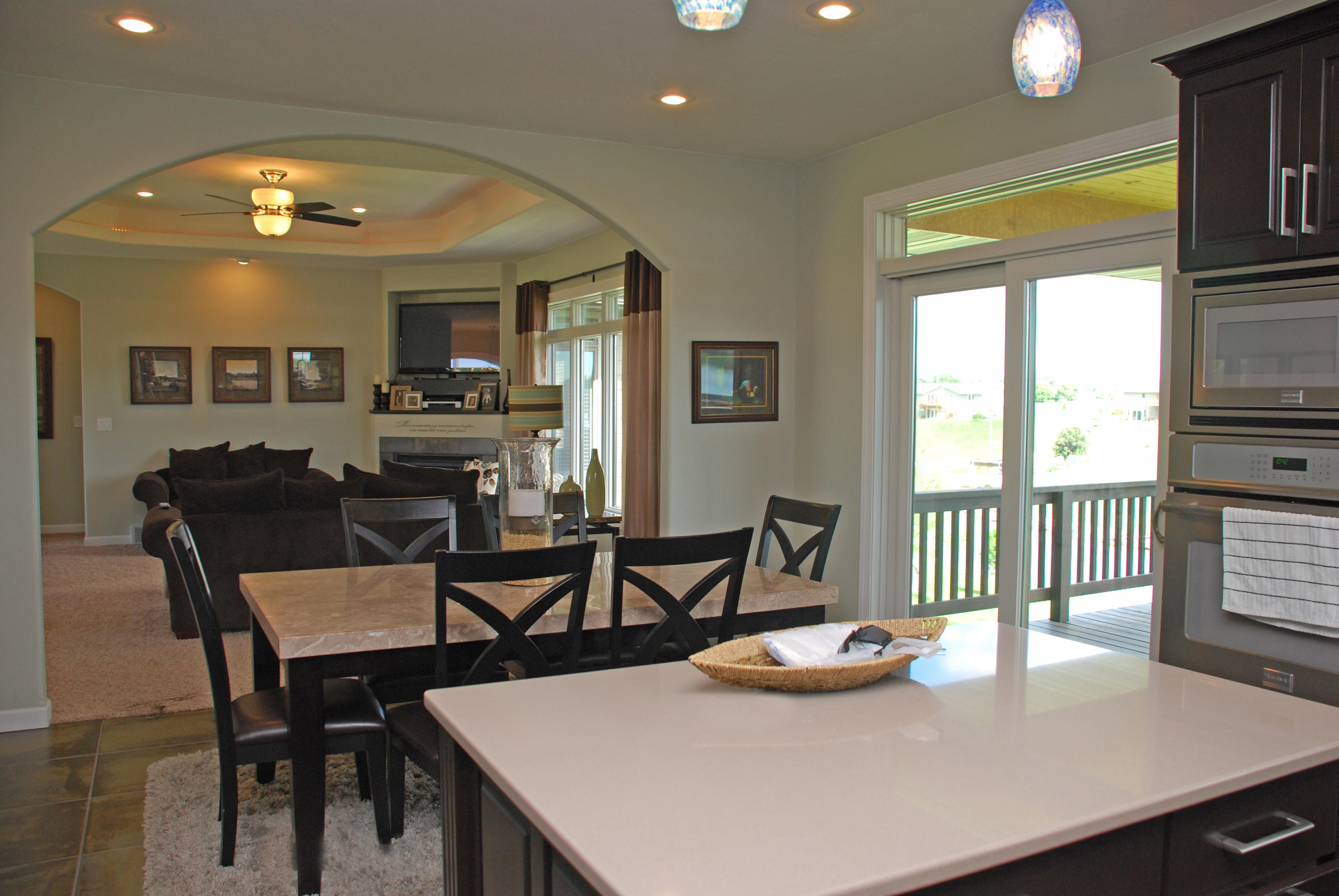 2932 Canal Cir