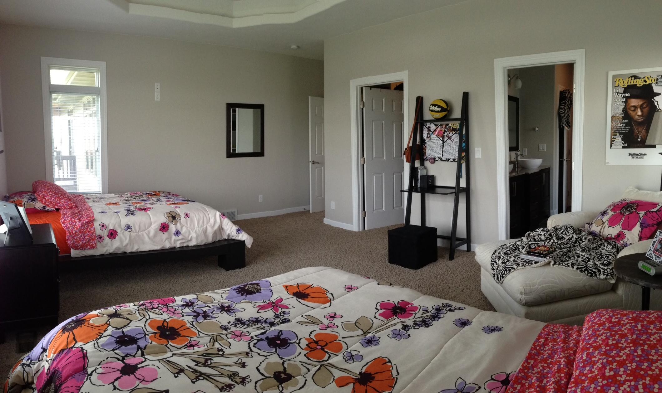 2932 Canal Cir