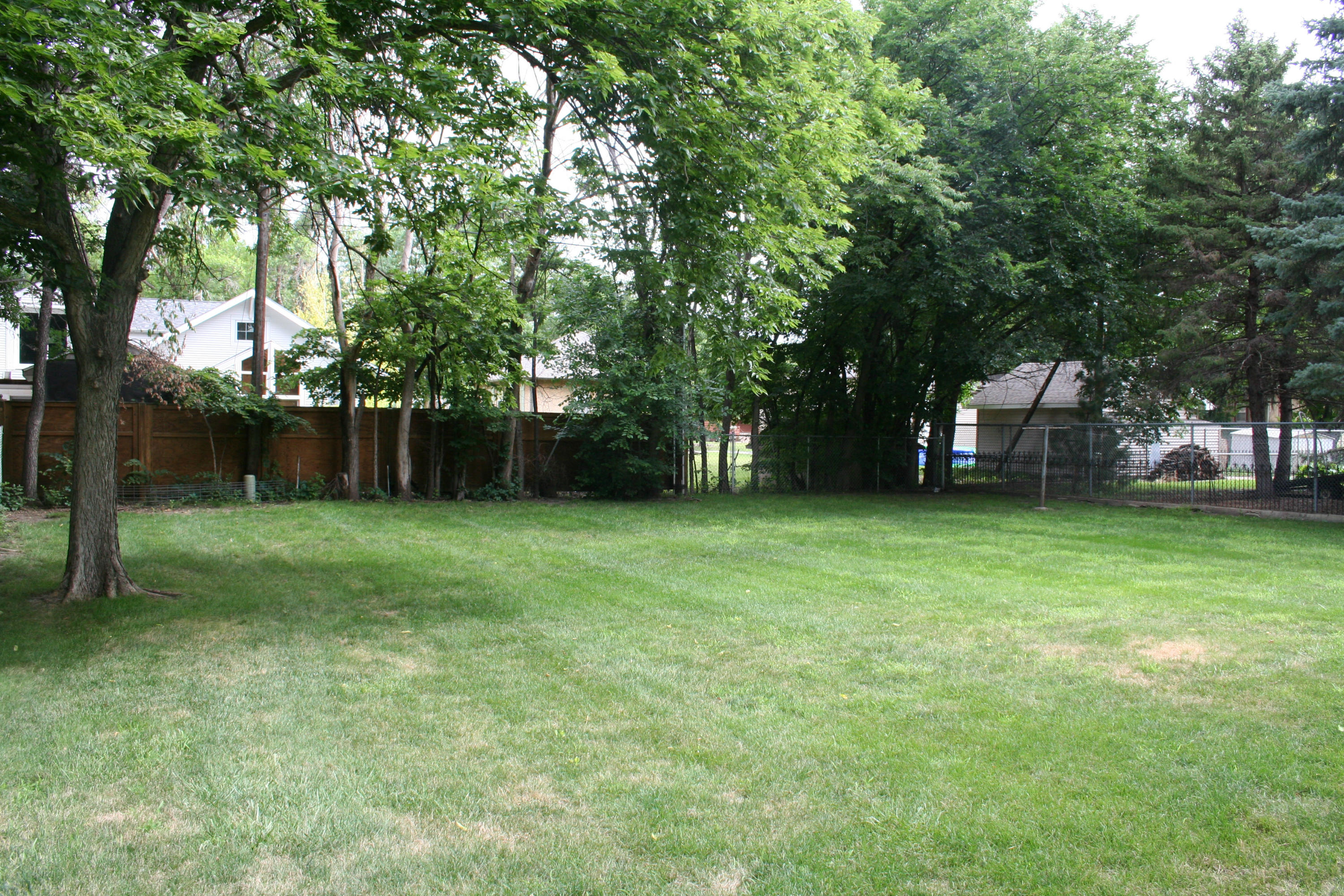816 W 4th Ave