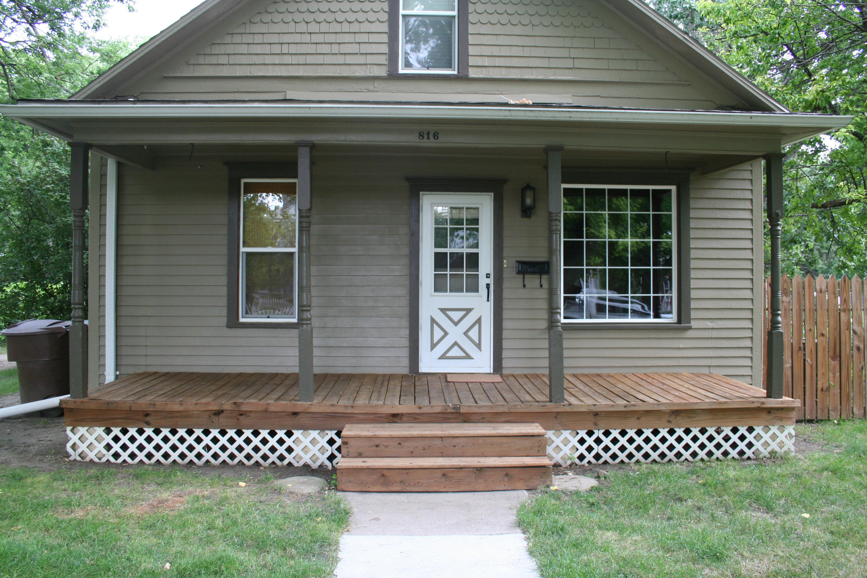816 W 4th Ave