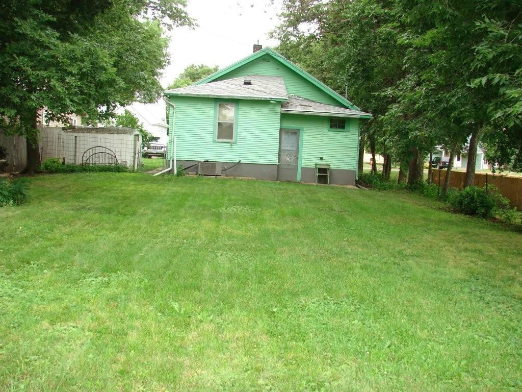 308 E 10th