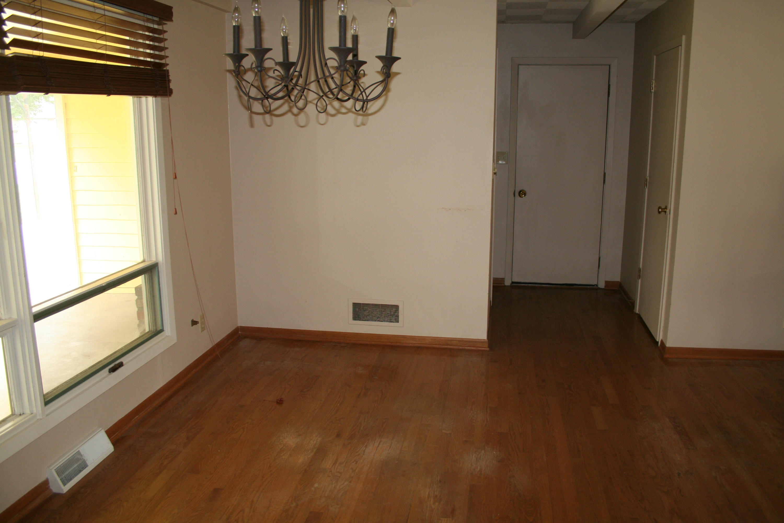 1414 Mitchell Blvd