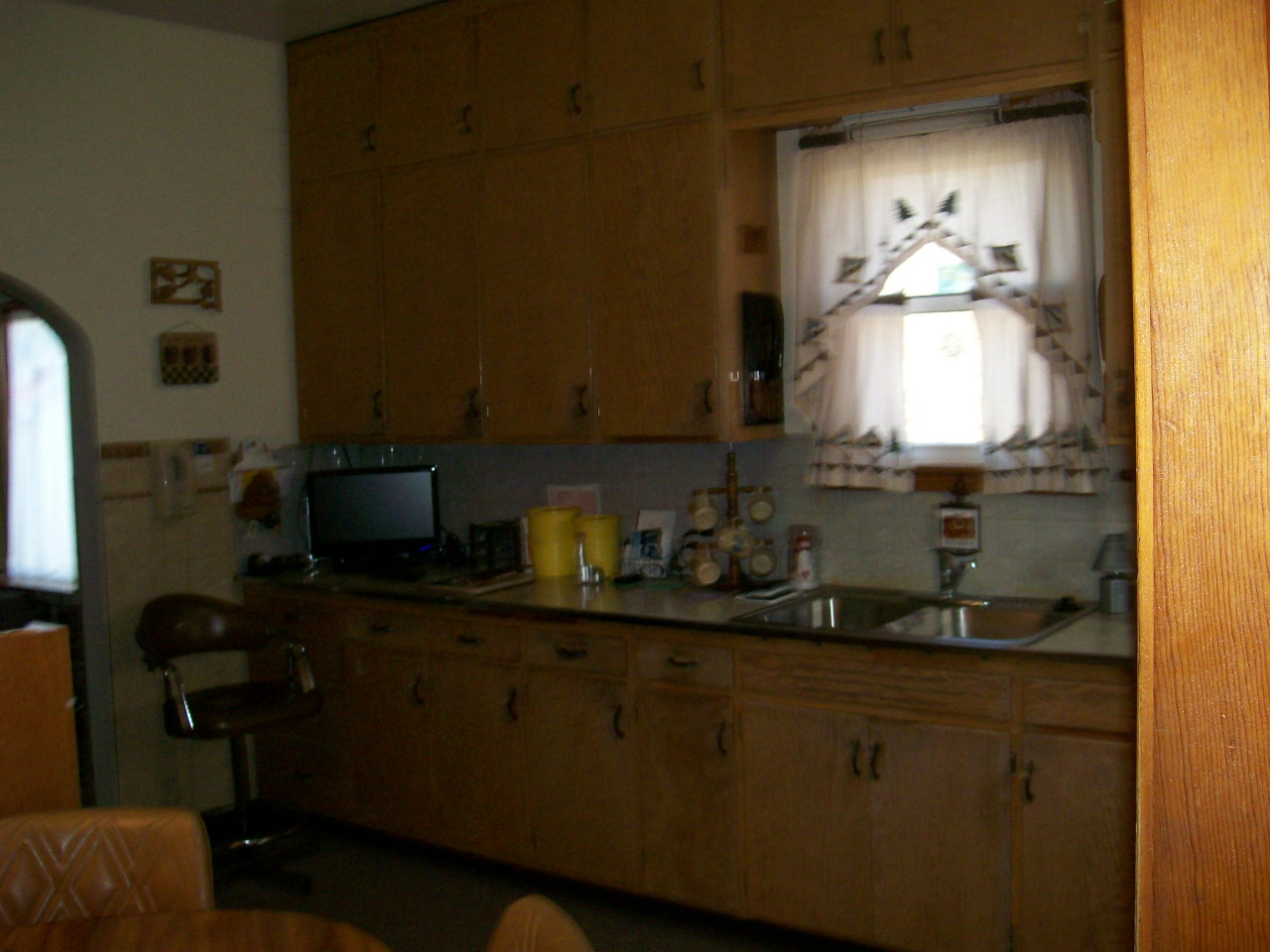 201 S 2nd St