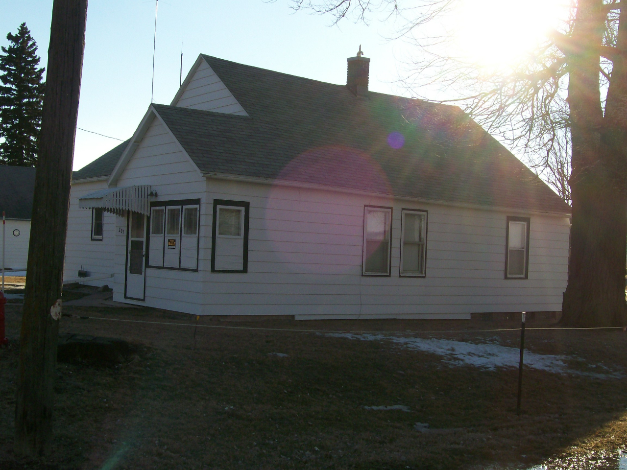 201 S 2nd St