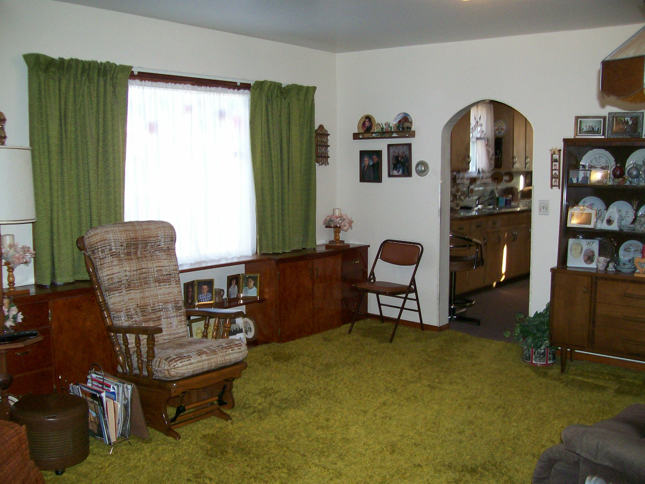 201 S 2nd St