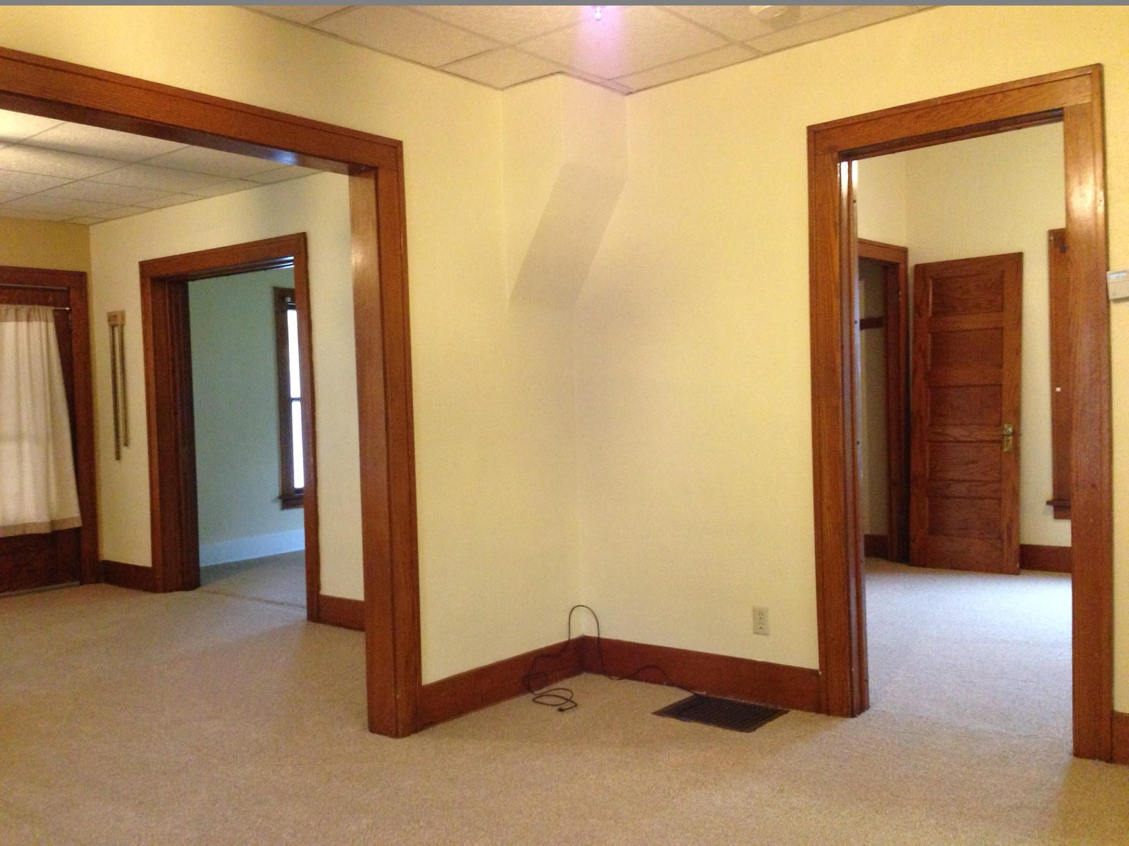212 E 6th Ave