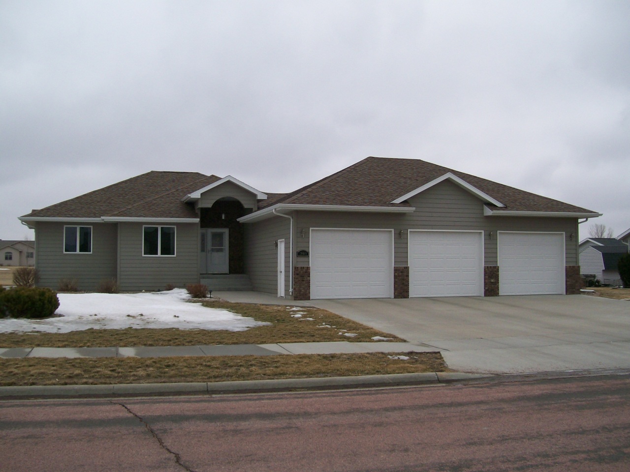 2808 Winsor Court