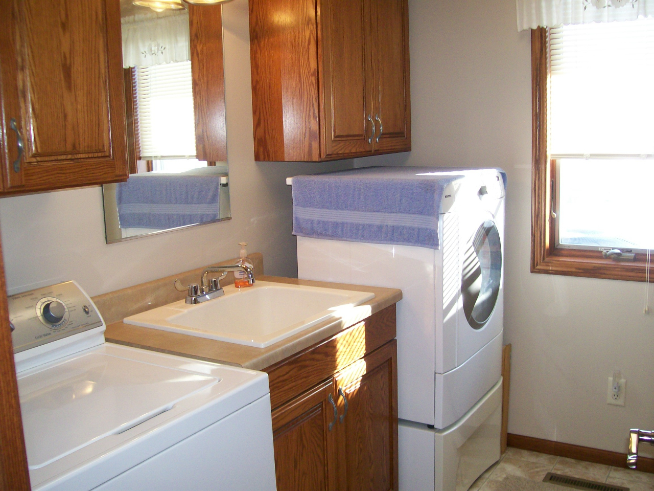 2808 Winsor Court