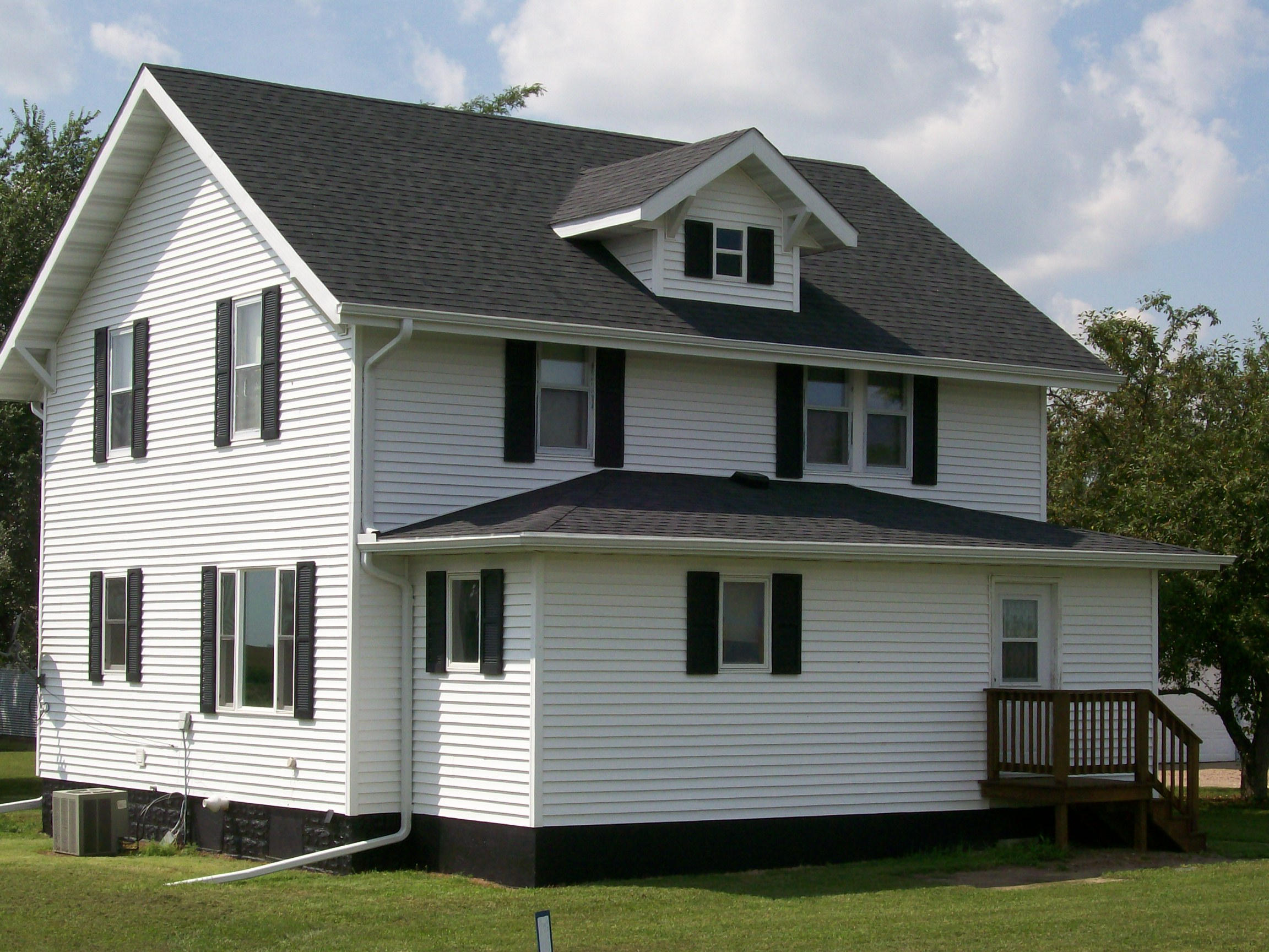 26097 435th Ave
