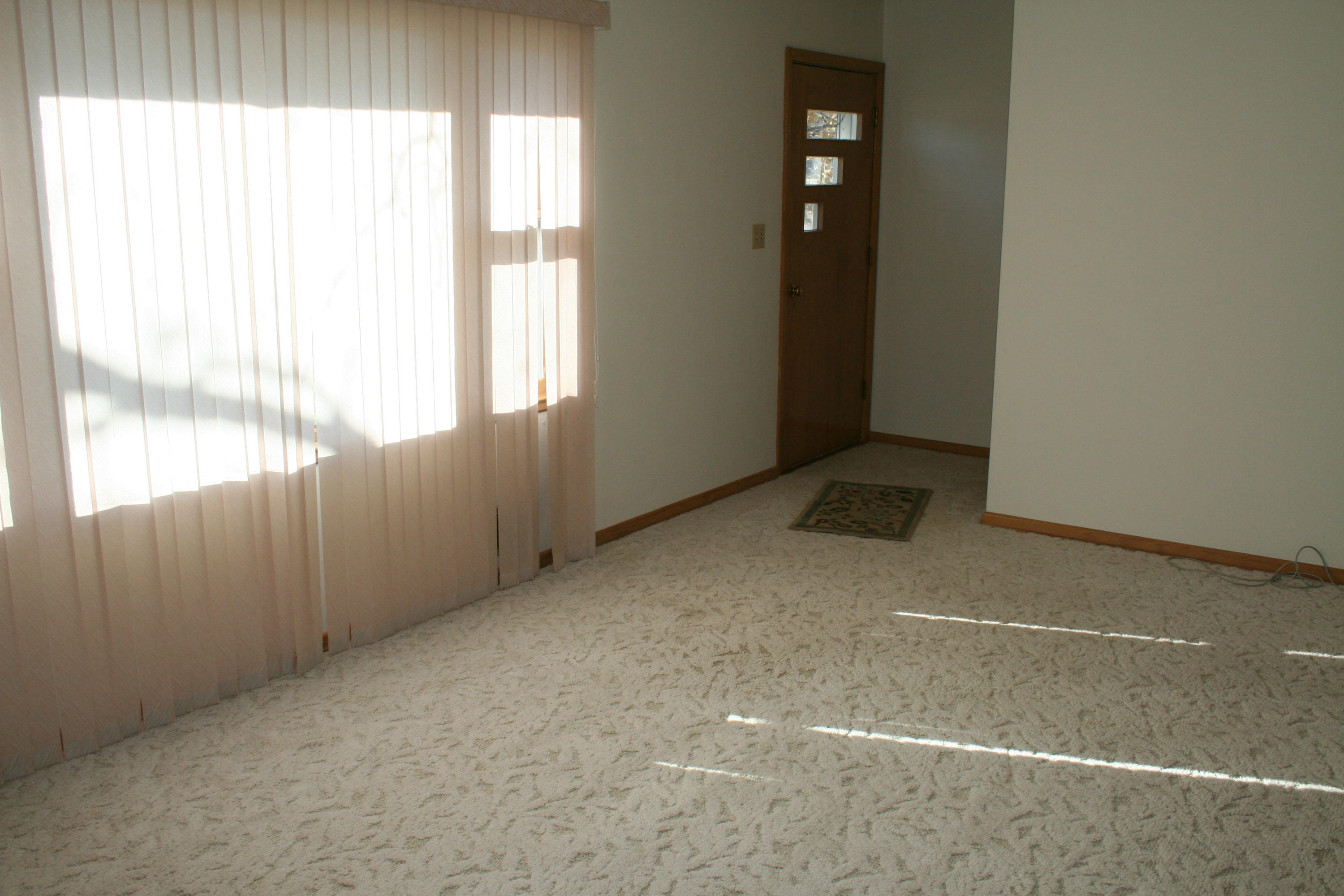 709 E Main